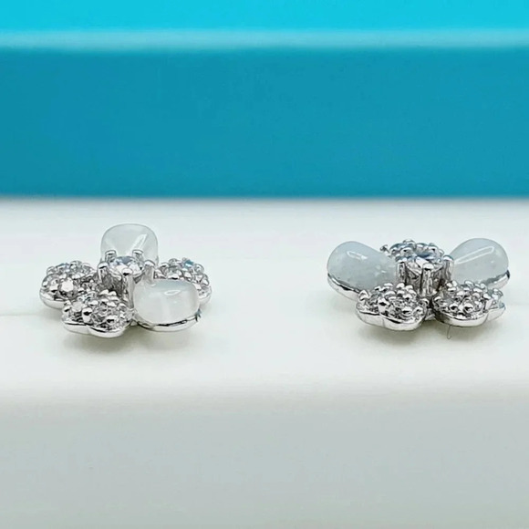 "925 Sterling Silver CZ Beautiful Earrings for Women, 1USPAR4172 - Picture 4 of 11